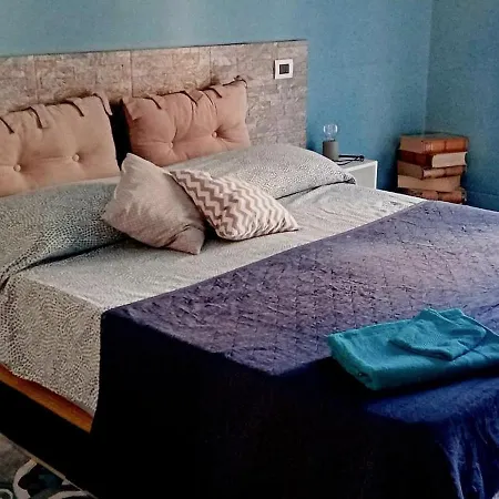 Domus Art Caulonia Apartment *
